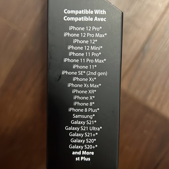 NWT Star Wars Mandalorian Wireless Charge Pad New in factory sealed box Disney - Picture 12 of 14